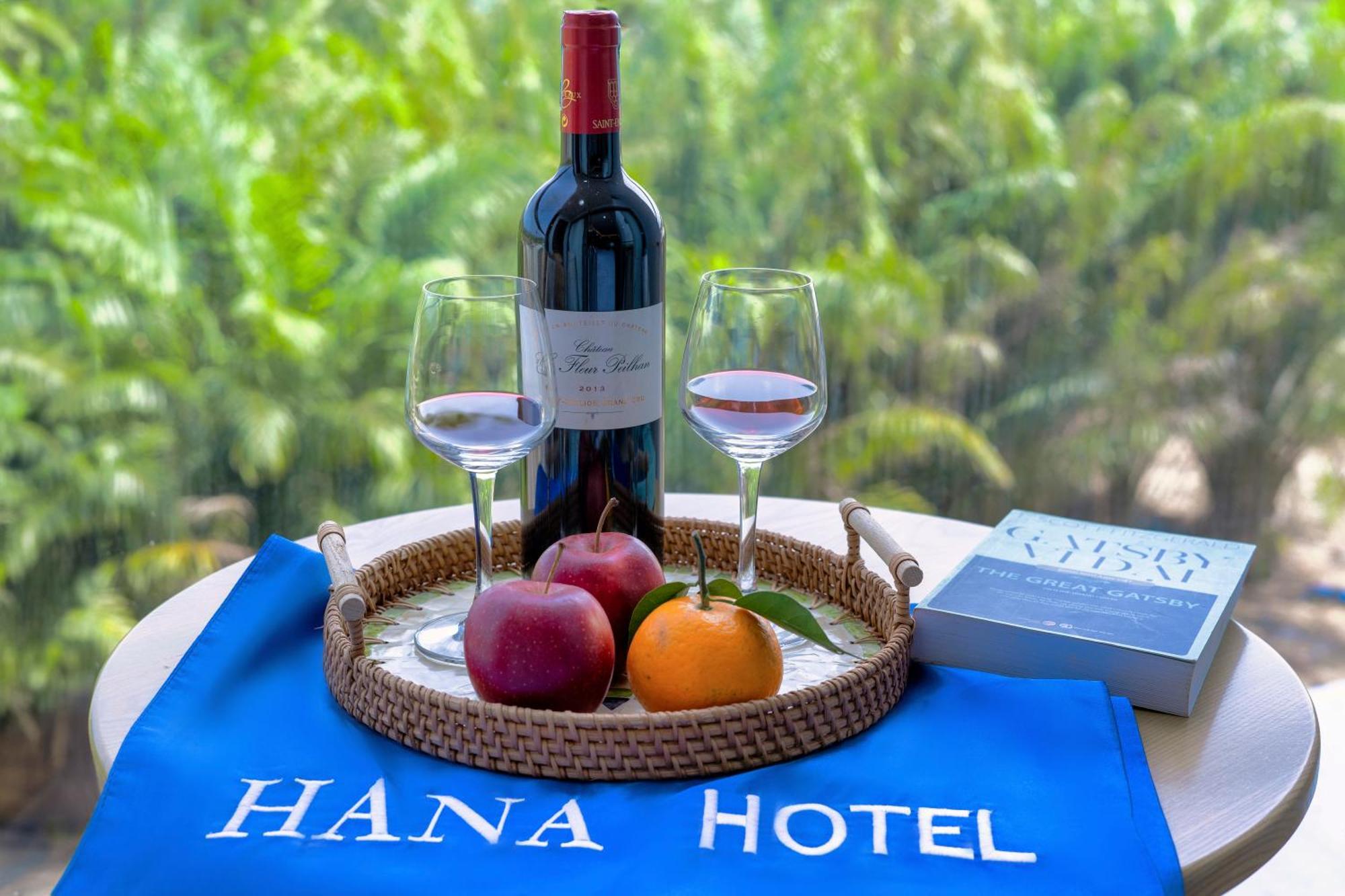 Hana Hotel Sonasea Night Market フーコック エクステリア 写真